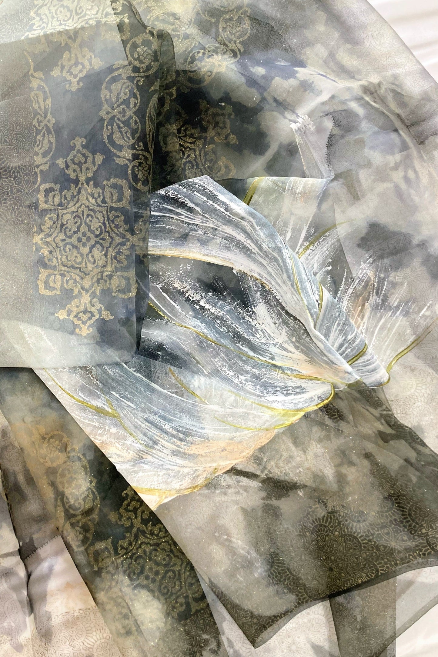 ９９売切｜正倉院と翼