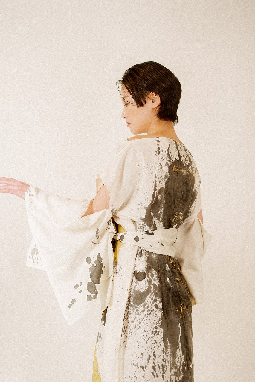 ０７｜墨書松姿（すみしょ・しょうし）